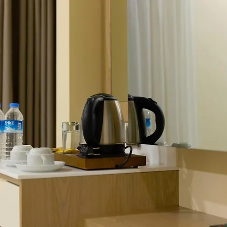 Brako Hotel 3*