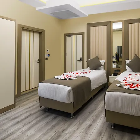 Brako Hotel 3*