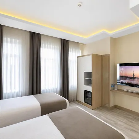Hotel Brako 3*