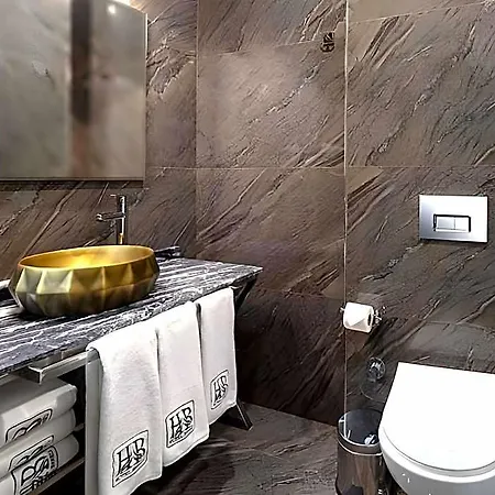 Brako Hotel 3*