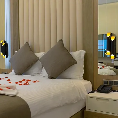 Hotell Brako 3*