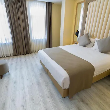 Hotell Brako 3*